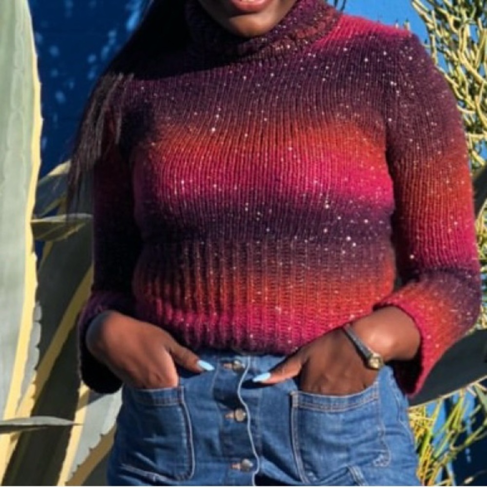 Purple/Pink turtle neck with gold sparkles
